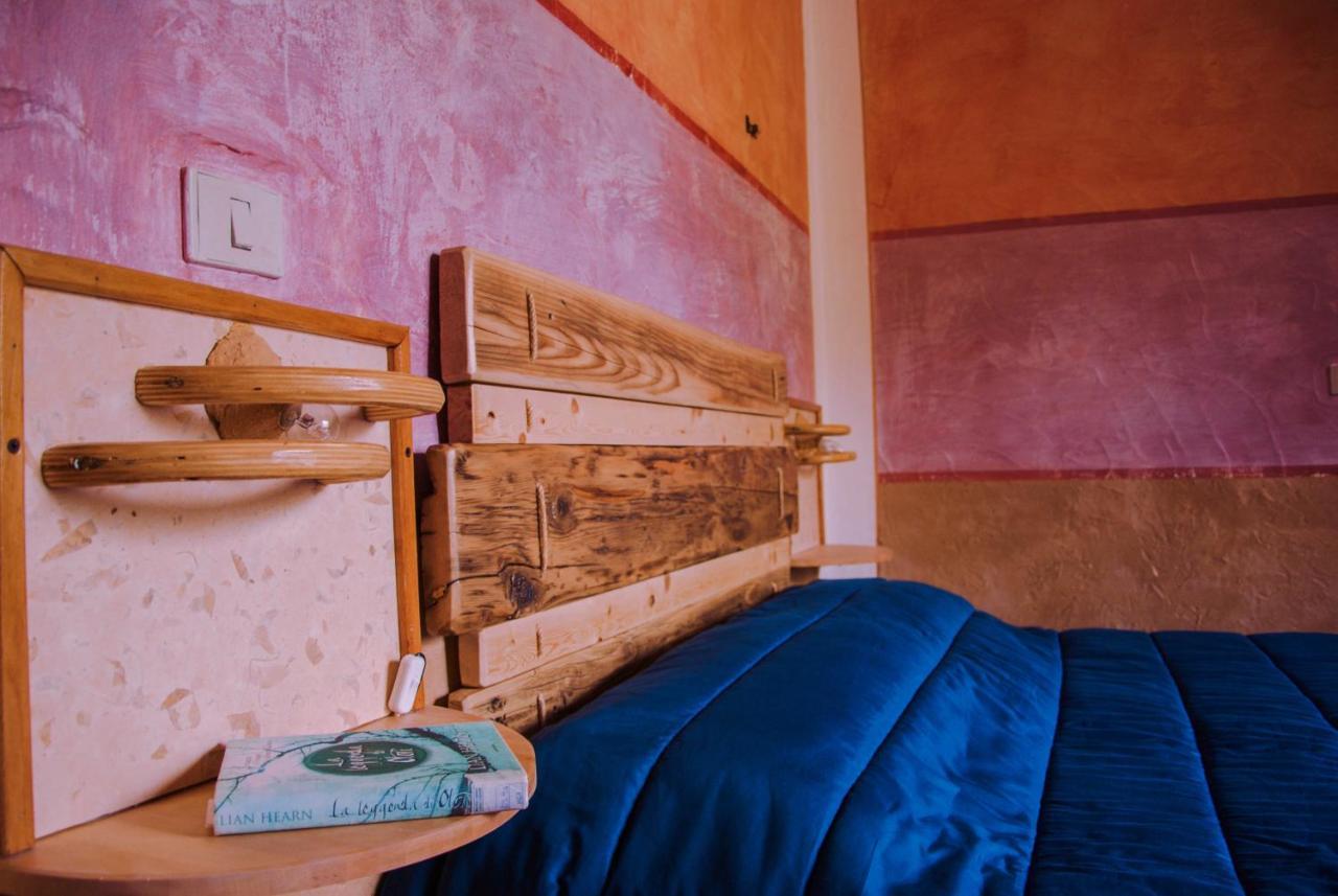 B&B Terra E Paglia Marrùbiu Екстериор снимка
